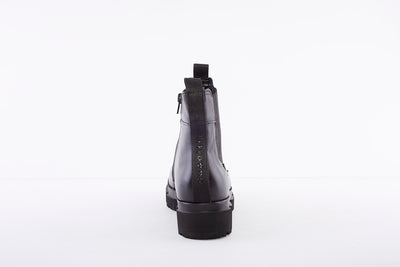BUGATTI - 411-A0W3B FASHION ZIP GUSSET ANKLE BOOT - BLACK