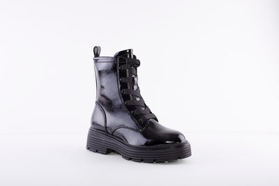 TAMARIS - 25226-018 LACED FASHION ANKLE BOOT - BLACK PATENT