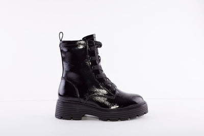 TAMARIS - 25226-018 LACED FASHION ANKLE BOOT - BLACK PATENT