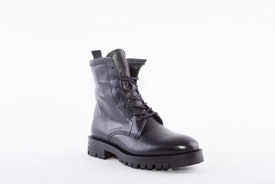 ALPE - 2047 LOW HEEL LACE ANKLE BOOT - BLACK LEATHER