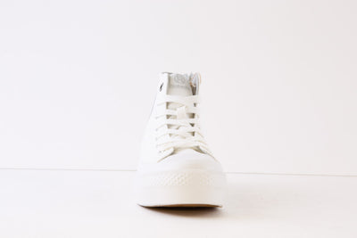 REFRESH - 170836 LACED CANVAS ANKLE BOOT WITH ZIP - WHITE/SILVER
