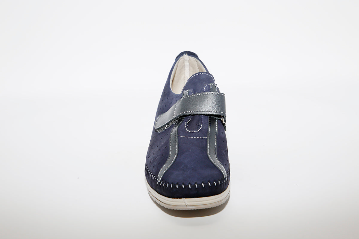 LEON D'ORO - 1039 MEDIUM WEDGE STRAP SHOE - NAVY SUEDE