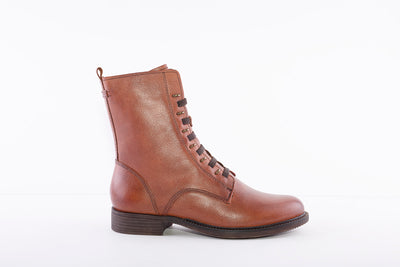 TAMARIS - 25101-305 FLAT LACED ANKLE BOOT - TAN