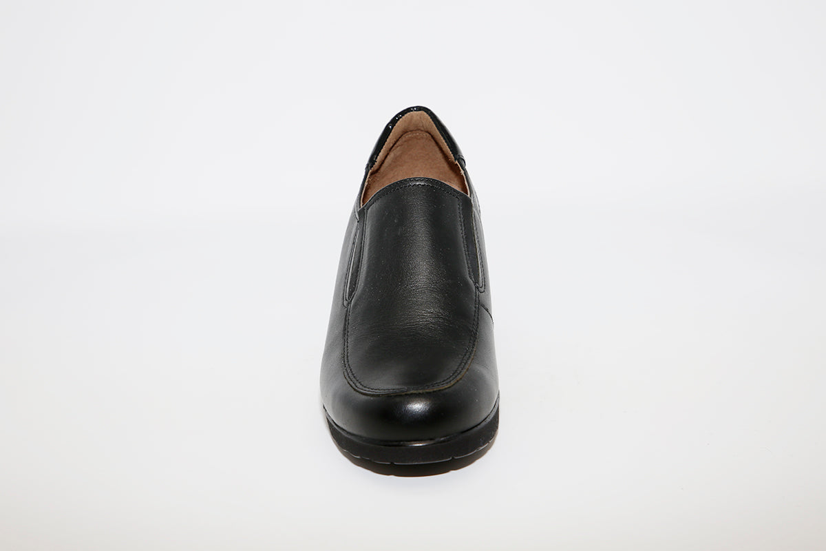 SOFTWAVES - 4.81.05 MEDIUM WEDGE LADIES SHOE - BLACK LEATHER