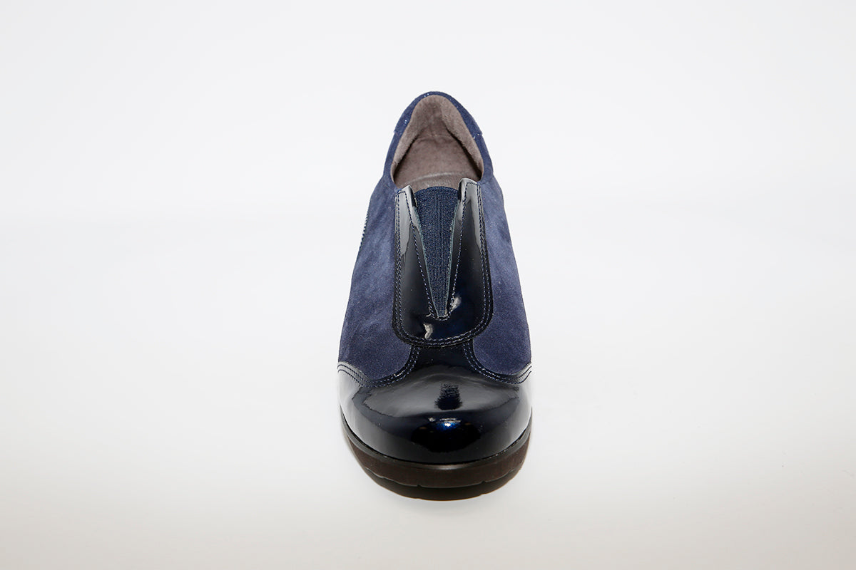 SOFTWAVES - 4.81.02 MEDIUM WEDGE SLIP-ON SHOE - NAVY