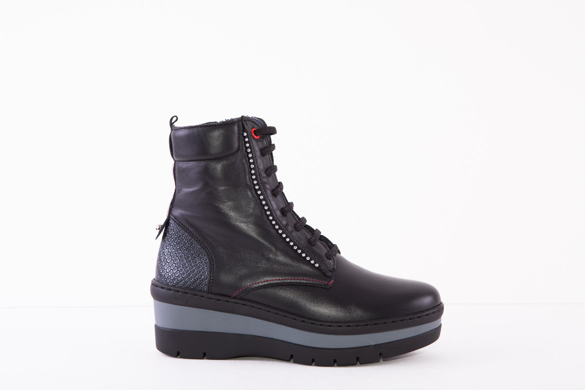 NOTTON - 0657 LACED WEDGE BOOT - BLACK