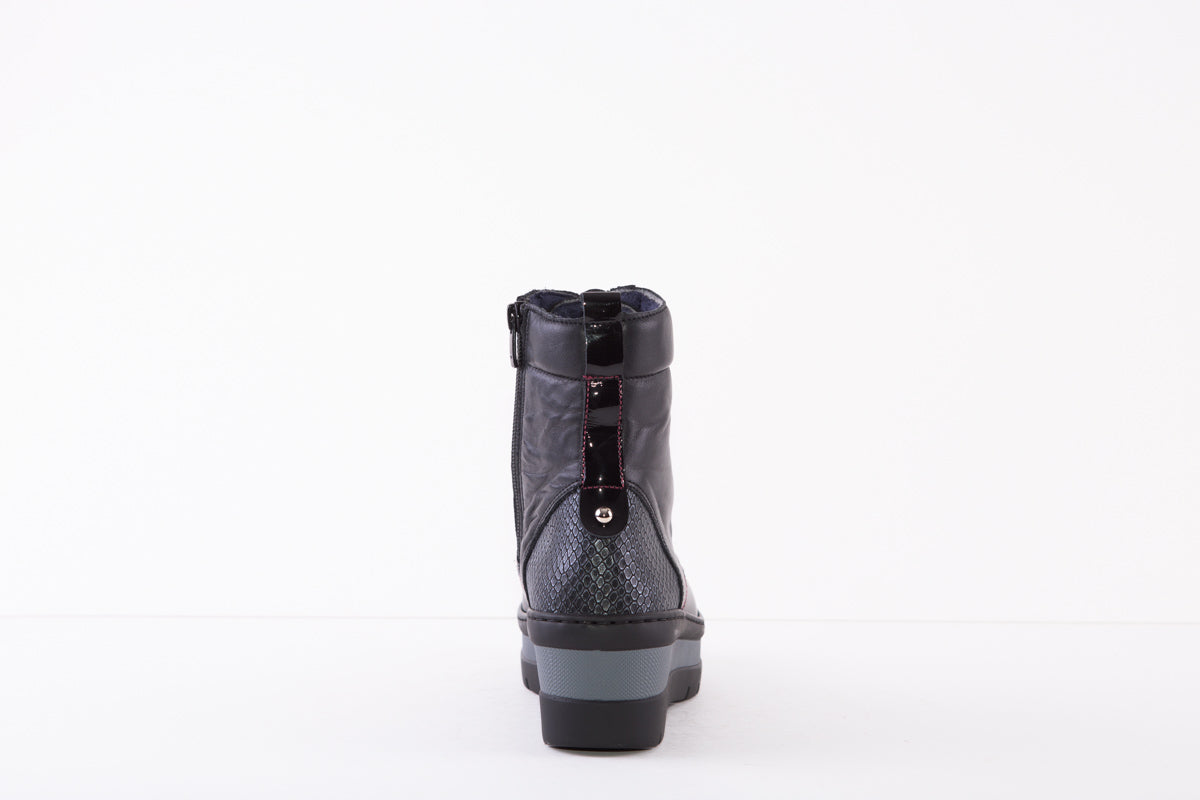 NOTTON - 0657 LACED WEDGE BOOT - BLACK