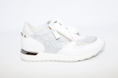 DLS SPORT - 3837 A FLAT LACED FASHION SHOE - WHITE/SILVER