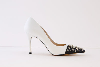 LODI - SOMPO HIGH HEEL COURT SHOE WITH STUDDED TOE DETAIL - BLACK/WHITE