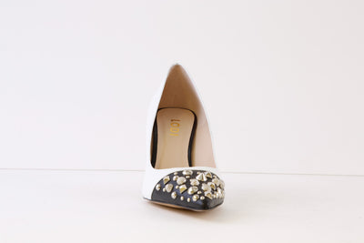 LODI - SOMPO HIGH HEEL COURT SHOE WITH STUDDED TOE DETAIL - BLACK/WHITE