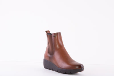 SUSST GLORIA22 MEDIUM WEDGE ANKLE BOOT - TAN