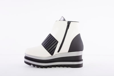 MARCO MOREO - A207 CHUNKY FASHION ANKLE BOOT - CREAM/BLACK
