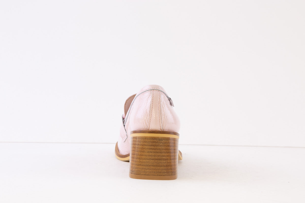 MARCO MOREO - D2061 JKK BLOCK HEEL LOAFER - PINK PATENT