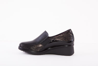 PITILLOS 1621 WEDGE COMFORT SHOE - BLACK