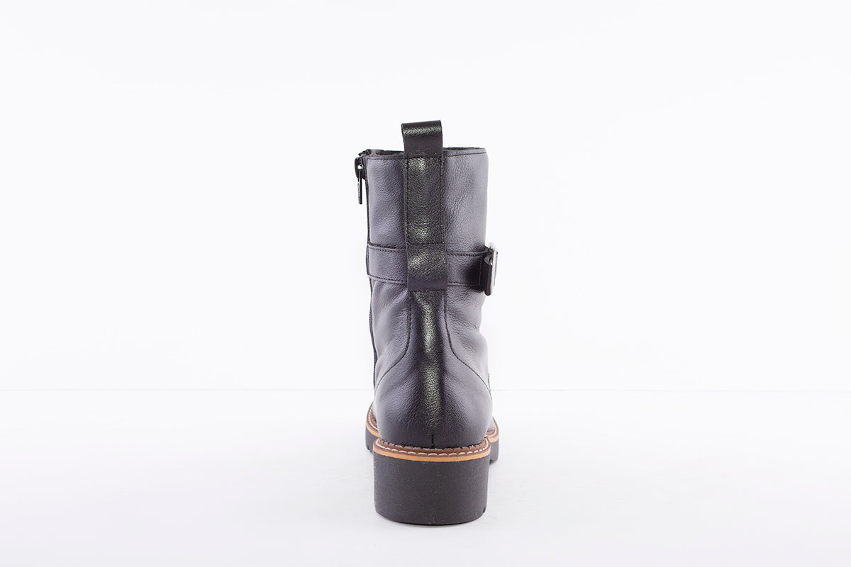 MARIA JAEN - 3042 LOW HEEL LACE (ZIP) FASHION ANKLE BOOT - BLACK LEATHER