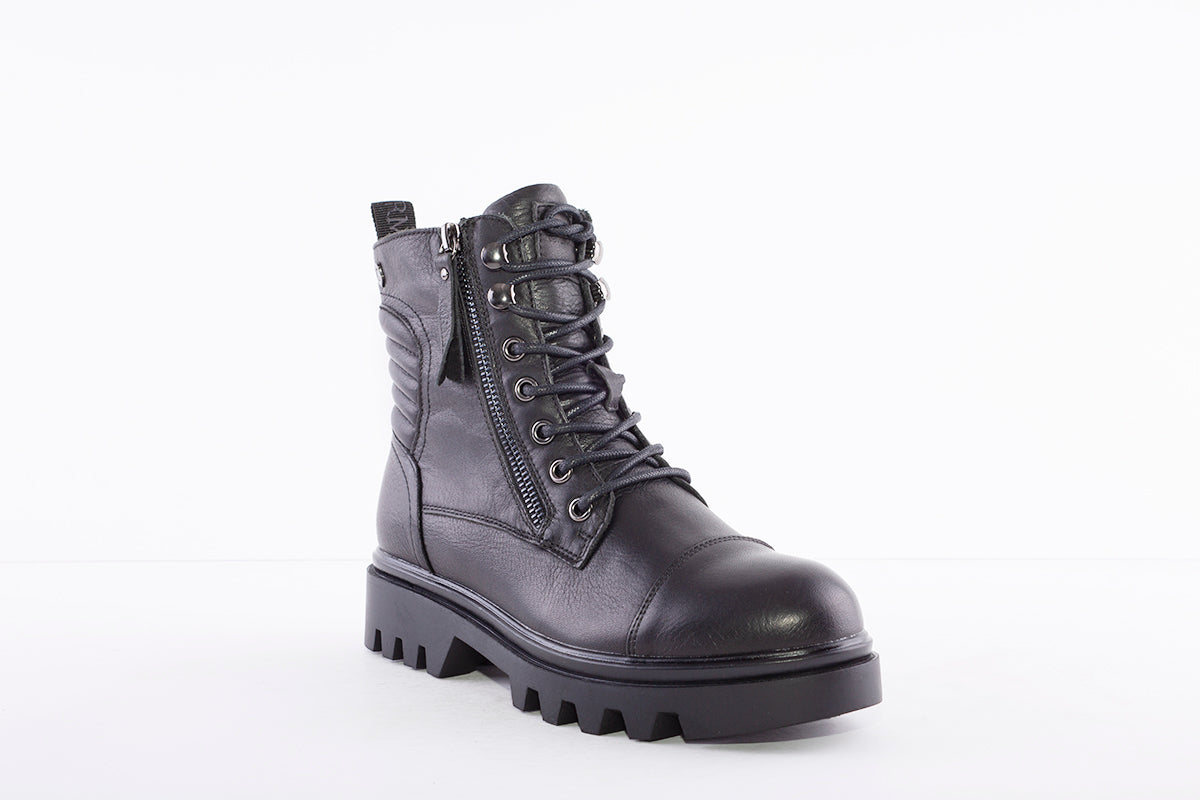 CARMELA - 67949 LOW HEEL LACE (ZIP) FASHION ANKLE BOOT - BLACK