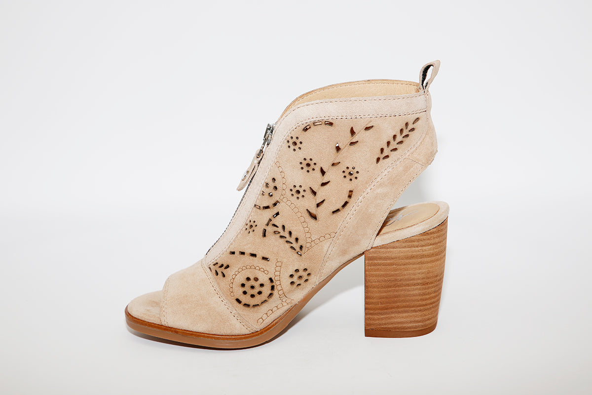 ALPE - 4613 Block Heel Beige Suede Sandal