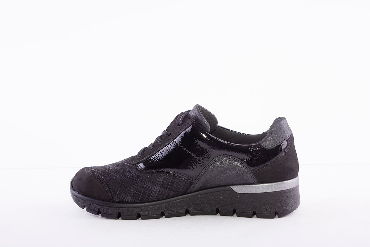 WALDLAUFER - 626K02 407 RAMONA - LACED COMFORT SHOE - BLACK MULTI