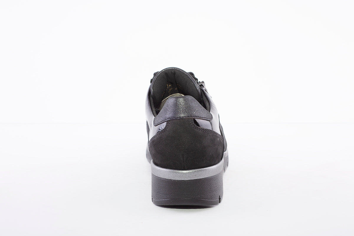WALDLAUFER - 626K02 407 RAMONA - LACED COMFORT SHOE - BLACK MULTI