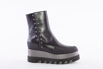 MARCO MOREO A185 - CHUNKY SOLE FASHION ANKLE BOOT WITH ZIP - BLACK