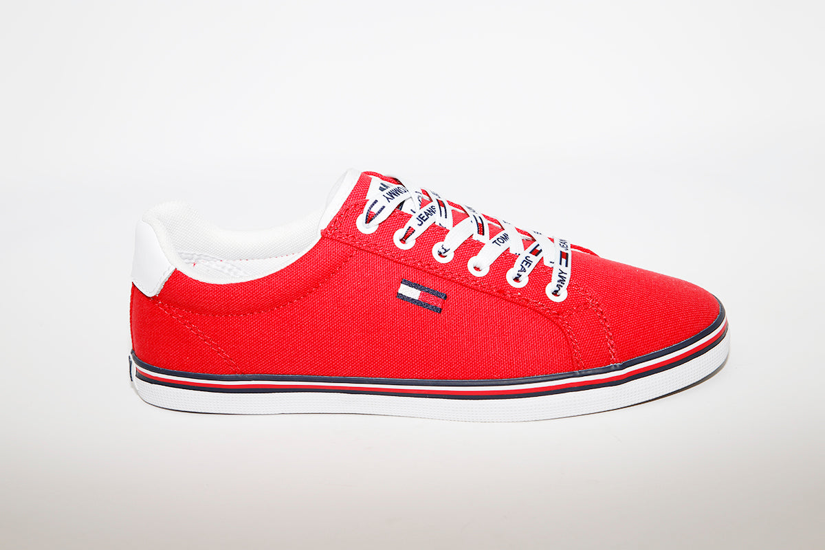 TOMMY HILFIGER - Essential Low-Top Trainers - Red