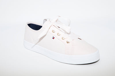 ESSENTIAL- LACED RUNNER - PALE PINK