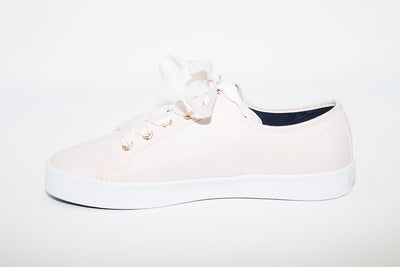ESSENTIAL- LACED RUNNER - PALE PINK