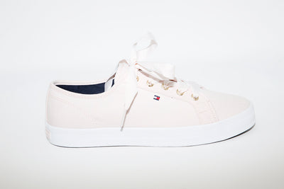ESSENTIAL- LACED RUNNER - PALE PINK