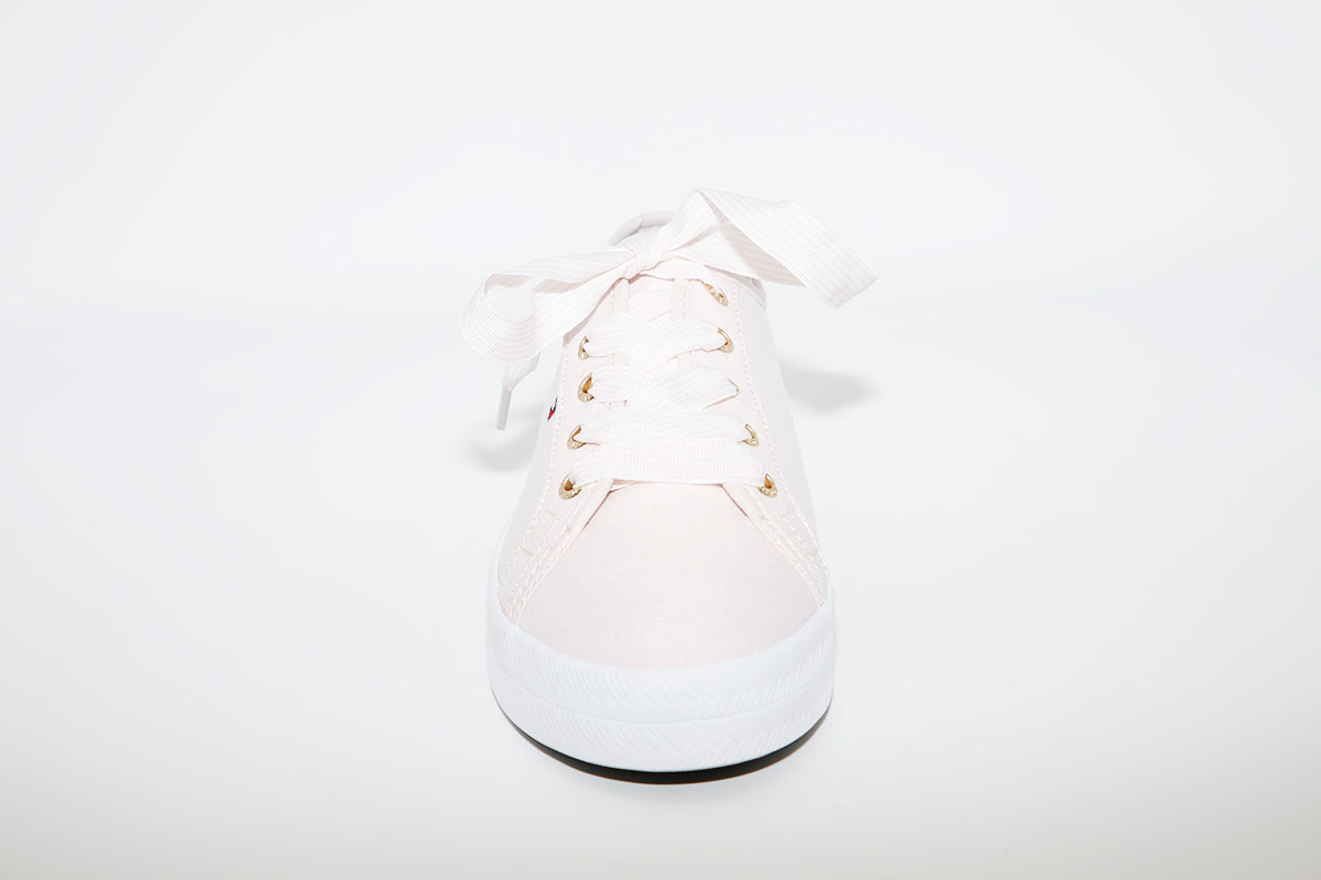 ESSENTIAL- LACED RUNNER - PALE PINK