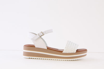OH MY SANDALS - 5276TB LOW WEDGE SANDAL - WHITE