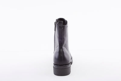 TAMARIS - 25847-001 LOW HEEL ZIP BOOT WITH PEARL DETAIL - BLACK