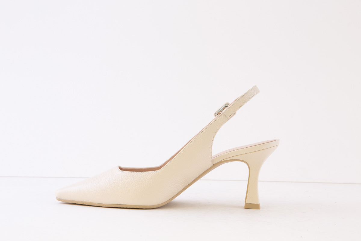 LODI - JUCO MEDIUM HEEL SLING-BACK SHOE - CREAM LEATHER