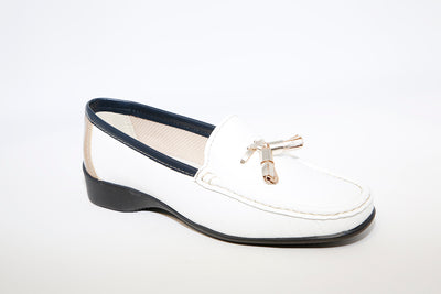 TERESA TORRES - White Leather Loafer