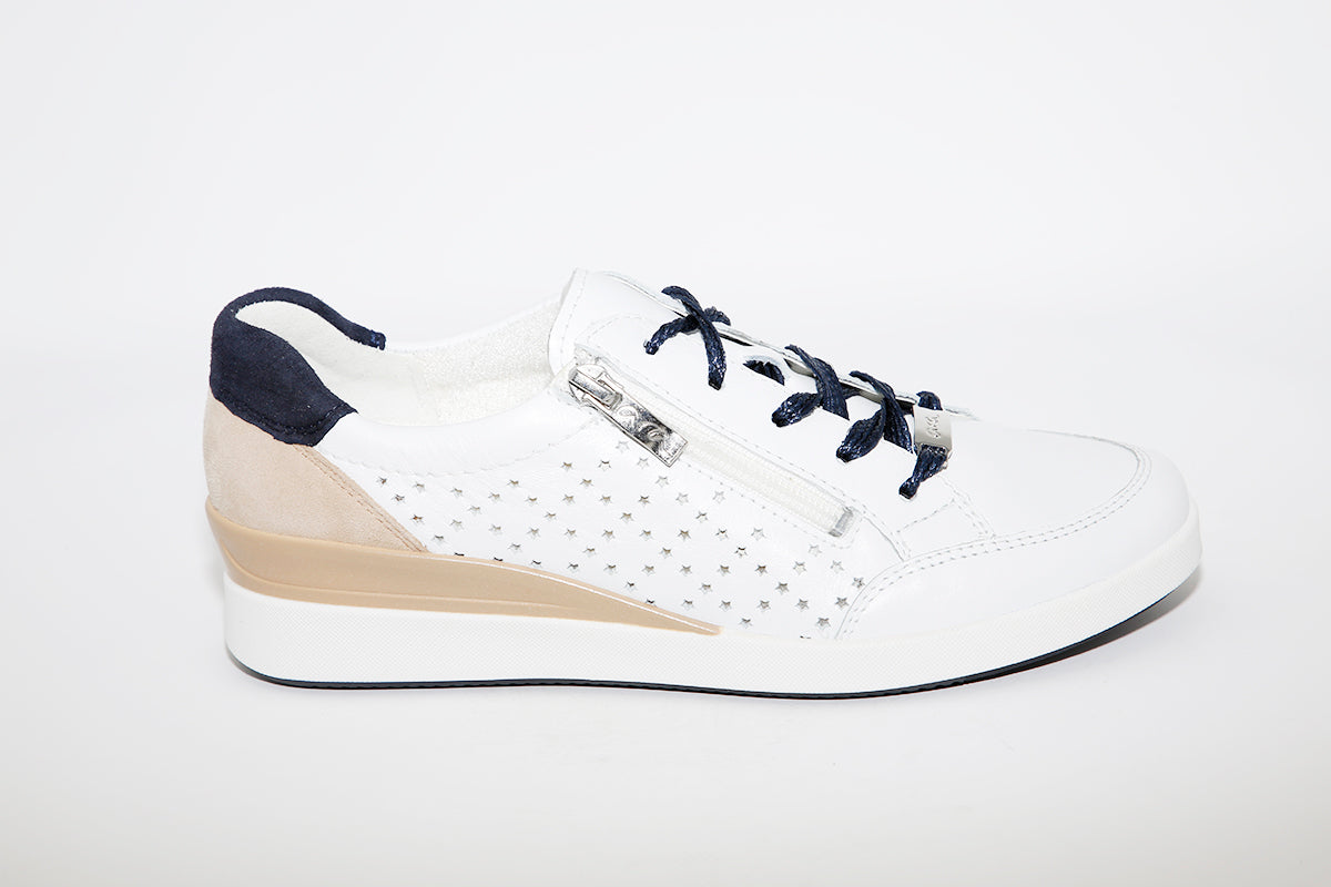 LDS LACED COMFORT SHOE - WHITE