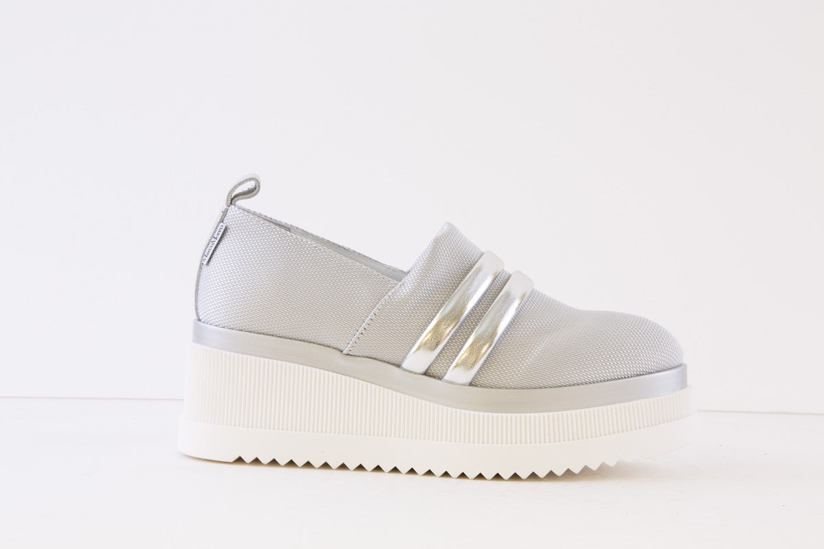 MARCO MOREO - D3040 JTA WEDGE SLIP-ON SHOE - SILVER