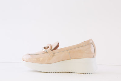 CALLAGHAN - 30019 LOW WEDGE SLIP-ON SHOE WITH CHAIN DETAIL - NUDE