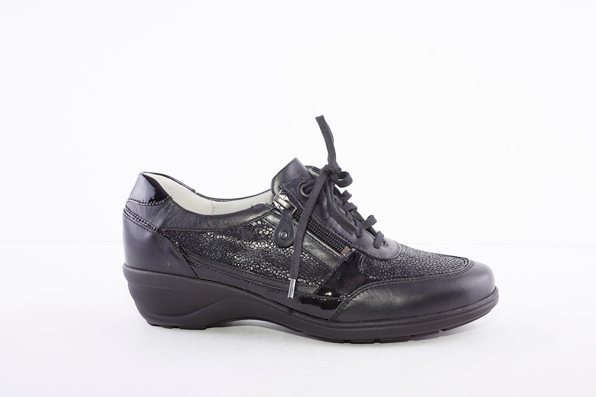 WALDLAUFER - 305006 HAGA-LACED WALKING SHOE - BLACK