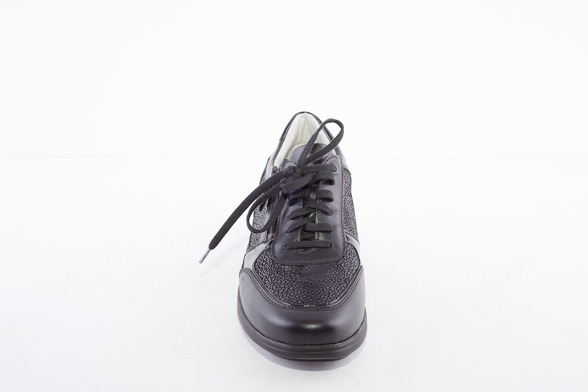WALDLAUFER - 305006 HAGA-LACED WALKING SHOE - BLACK