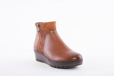 SUSST - HAYLEY21 MEDIUM WEDGE ZIP ANKLE BOOT - TAN