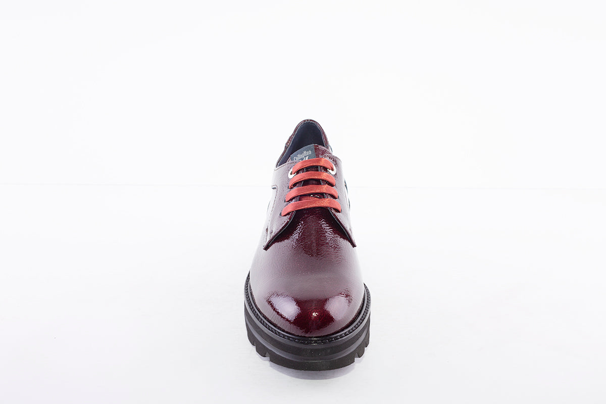 CALLAGHAN - 14805 LACED PLATFORM SHOE - WINE PATENT