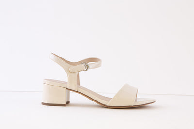 TAMARIS - 28249-432 LOW BLOCK HEEL SANDAL - CREAM