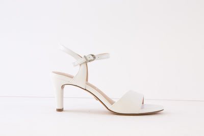 TAMARIS - 28008-140 MEDIUM HEEL SANDAL - WHITE