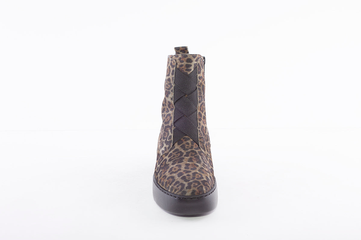 WONDERS - A-8332 PLATFORM BOOT - GREEN LEOPARD