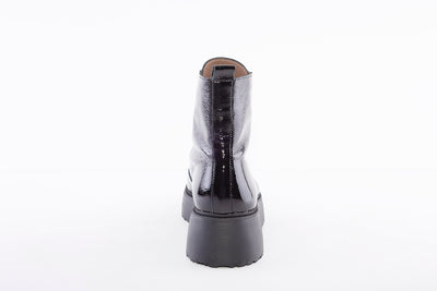 WONDERS - A-9301 LOW WEDGE ANKLE BOOT - BLACK PATENT