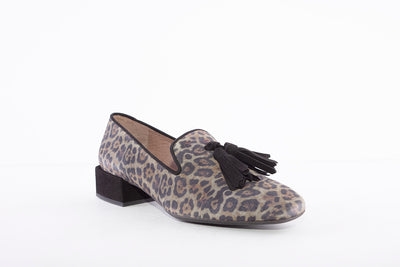 WONDERS - C-5802 LOW HEEL LOAFER - GREEN LEOPARD