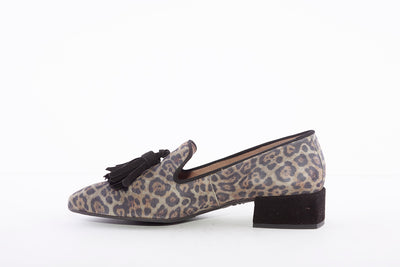 WONDERS - C-5802 LOW HEEL LOAFER - GREEN LEOPARD