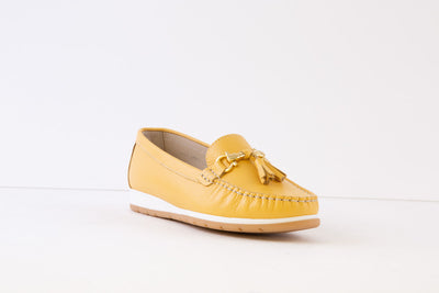 AEROBICS - 8380.003 FLAT SLIP-ON MOCCASIN SHOE - MUSTARD