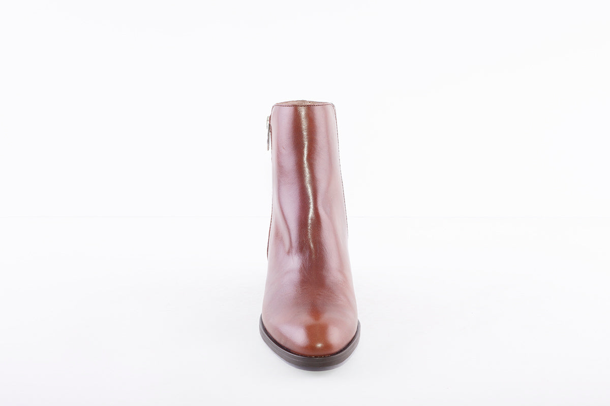 WONDERS - G-5104 LOW HEEL ANKLE BOOT - BROWN LEATHER