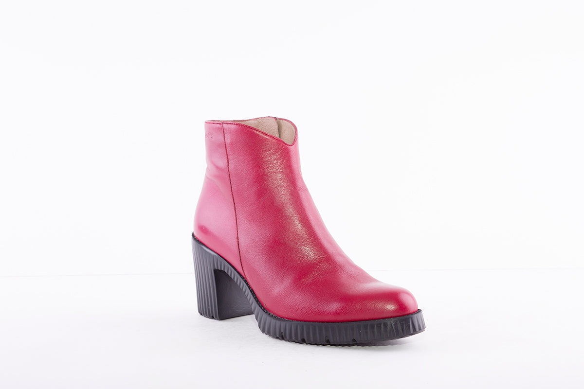 WONDERS - M-4502 MEDIUM HEEL ANKLE BOOT - RED LEATHER