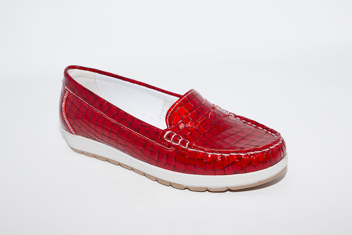 IMAC - FLAT LOAFER - RED CROC PATENT